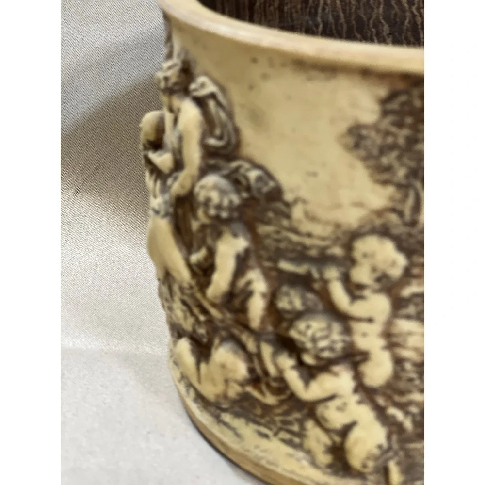 STUNNING GREEK PLANTER 